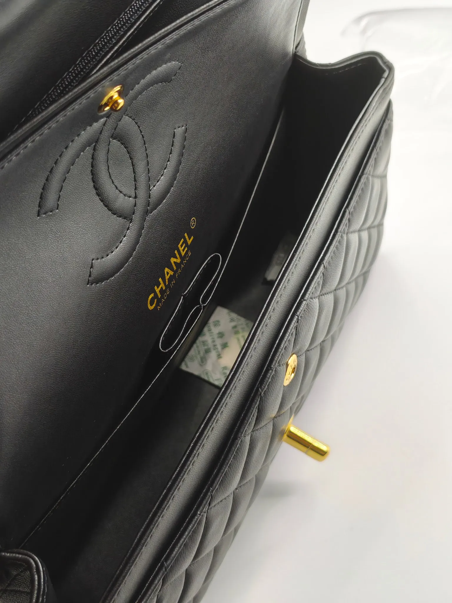 All Categories Chanel Women's Bags 2 (Chanel) Chanel Original Order A01112