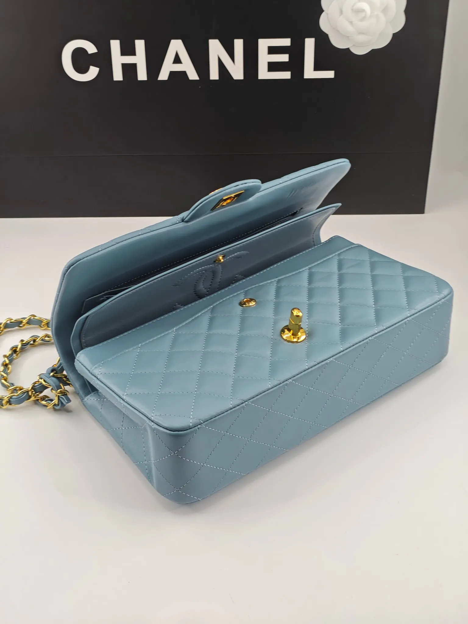 All Categories Chanel Women's Bags 2 (Chanel) Chanel Original Order A01112