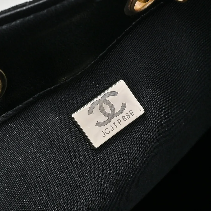 All Categories Official Website "Brand Women's Bags" Women's Bags 💙 Chanel 2025 New CHANEL Underarm Bag