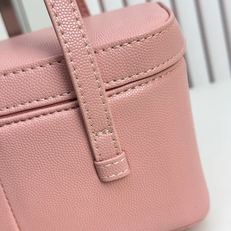 All Categories Official Website "Brand Women's Bags" Women's Bags 💙 Chanel 2026 Official Website Chanel Crossbody Bag
