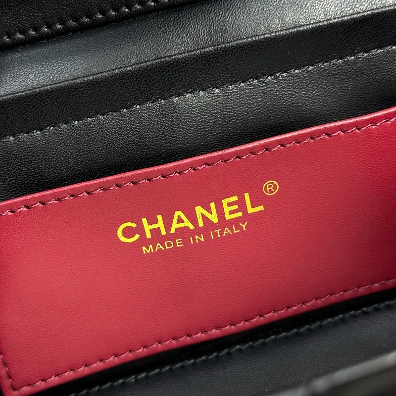 All Categories Official Website "Brand Women's Bags" Women's Bags 💙 Chanel 2026 Official Website Chanel Crossbody Bag