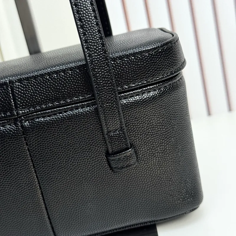 All Categories Official Website "Brand Women's Bags" Women's Bags 💙 Chanel 2026 Official Website Chanel Crossbody Bag