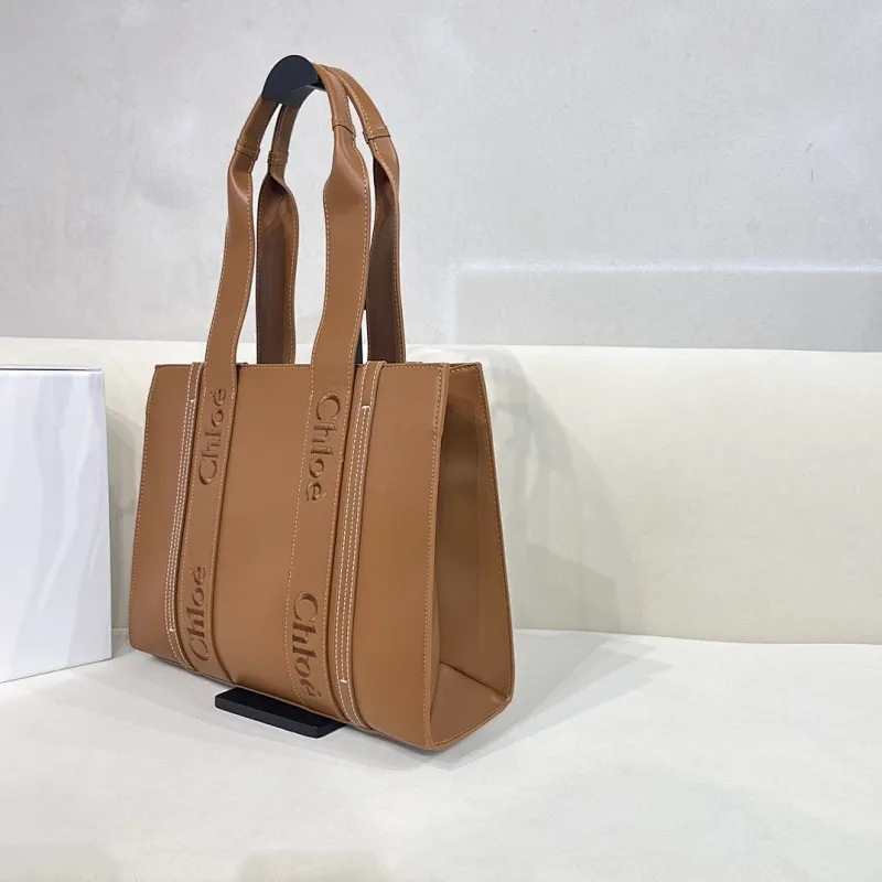 All Categories Official Website "Brand Women's Bags" Women's Bags 💙 Chloe 2023 New Chloe Full Leather Crossbody Bag Wholesale