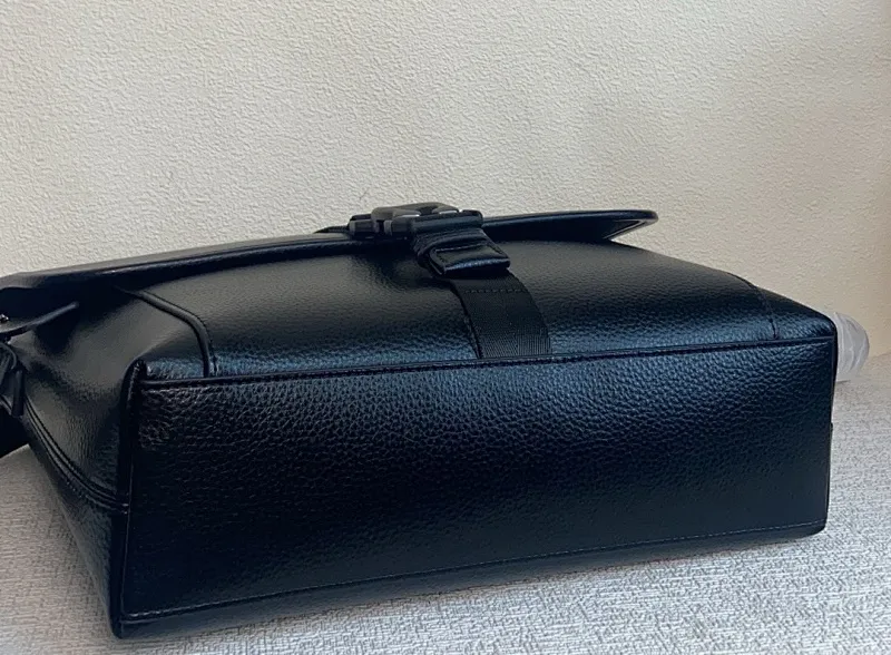 All Categories Coach Men's Bags (COACH) Coach CM377