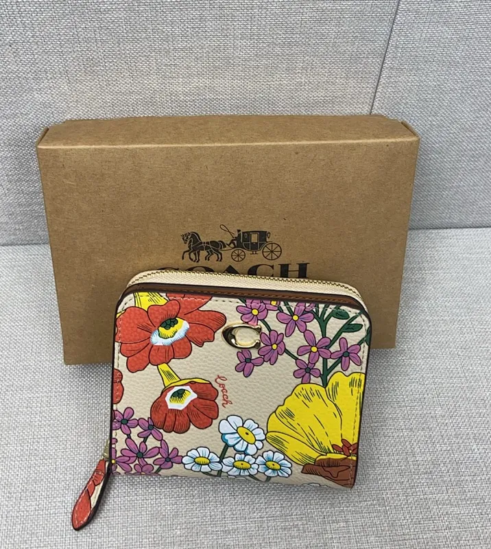 All Categories Coach Wallet (COACH) Coach CJ372