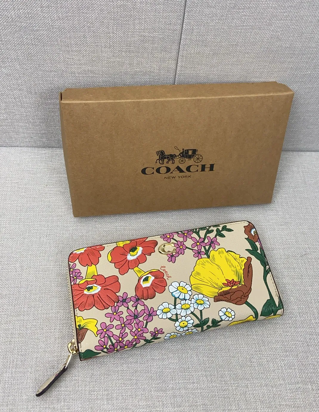All Categories Coach Wallet (COACH) Coach CJ372