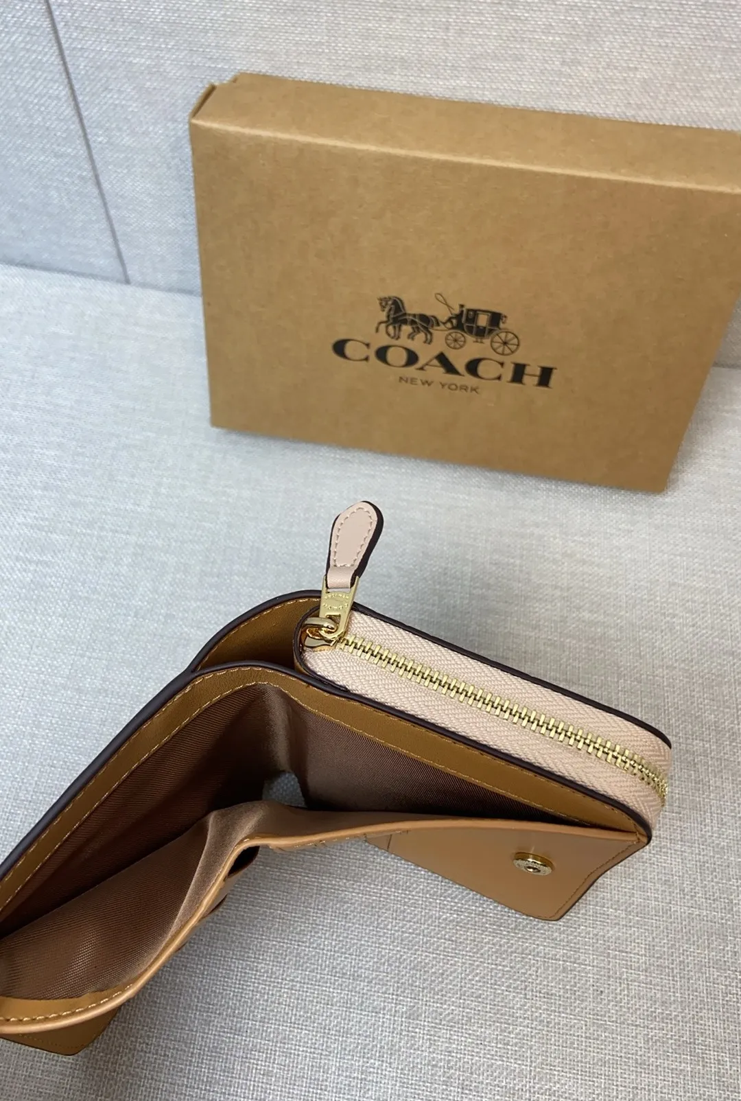 All Categories Coach Wallet (COACH) CI193
