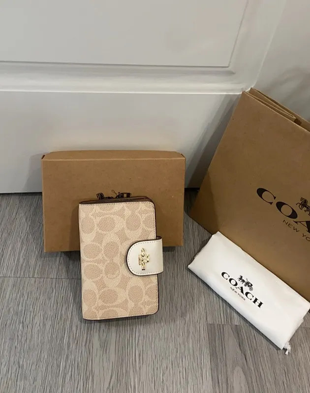 All Categories Coach Wallet (COACH) Coach CW786