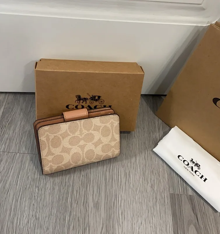 All Categories Coach Wallet (COACH) Coach CW786