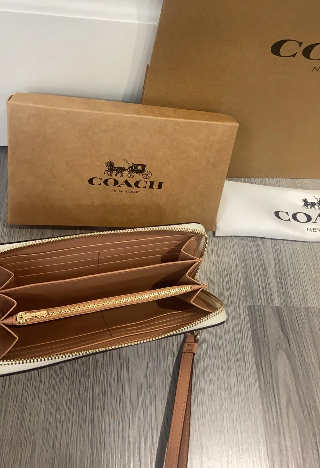 All Categories Coach Wallet (COACH) Coach CEC22