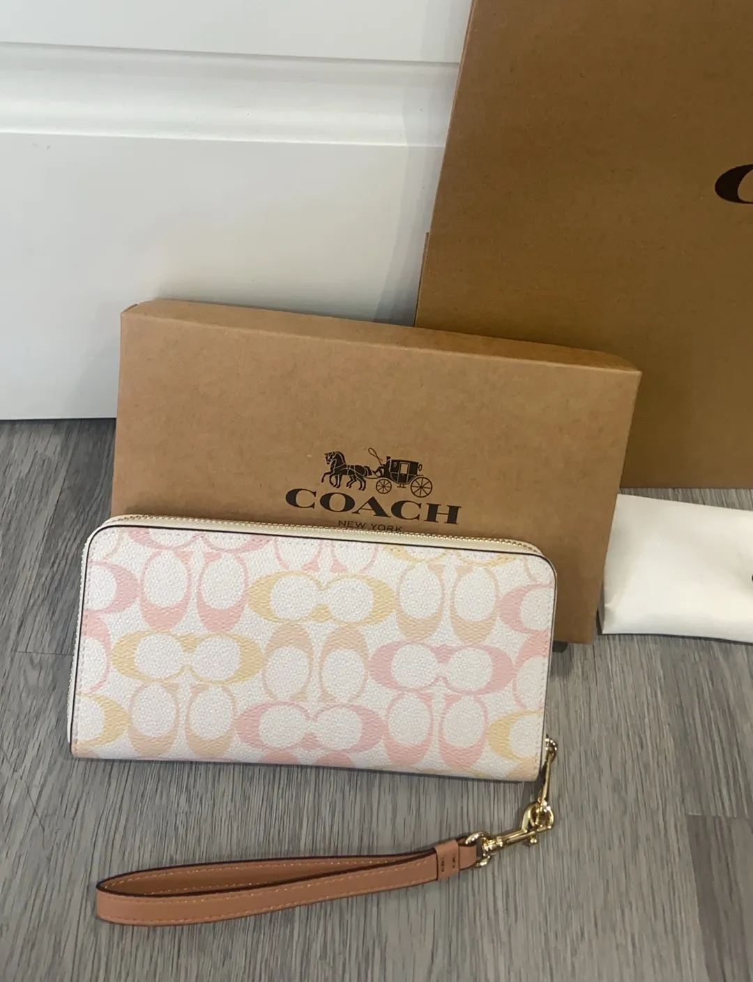 All Categories Coach Wallet (COACH) Coach CEC22