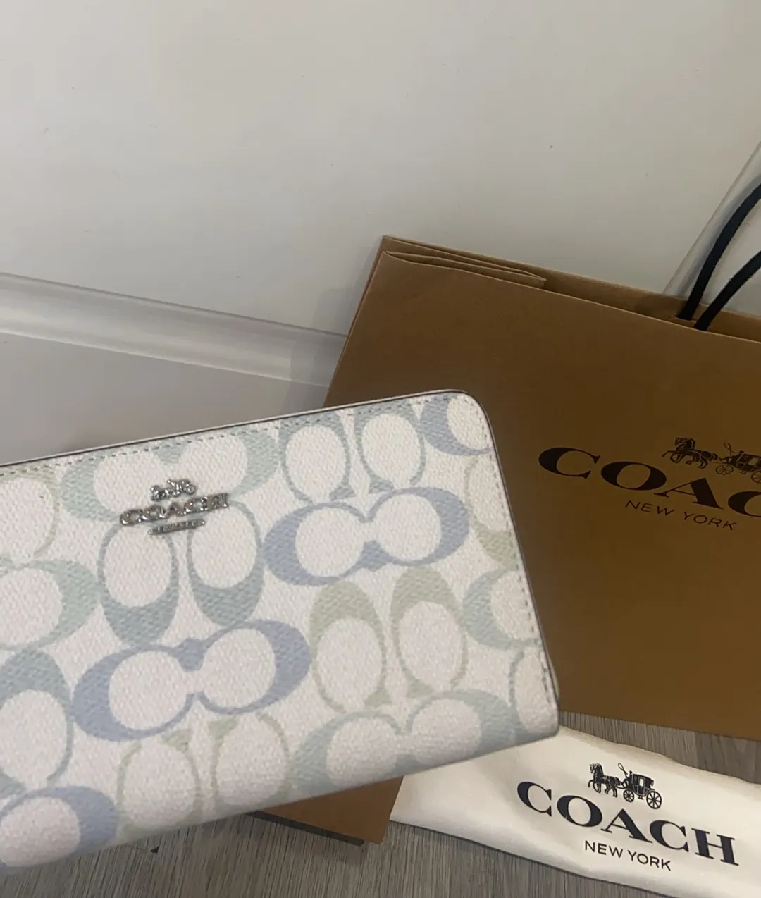 All Categories Coach Wallet (COACH) Coach CEC22