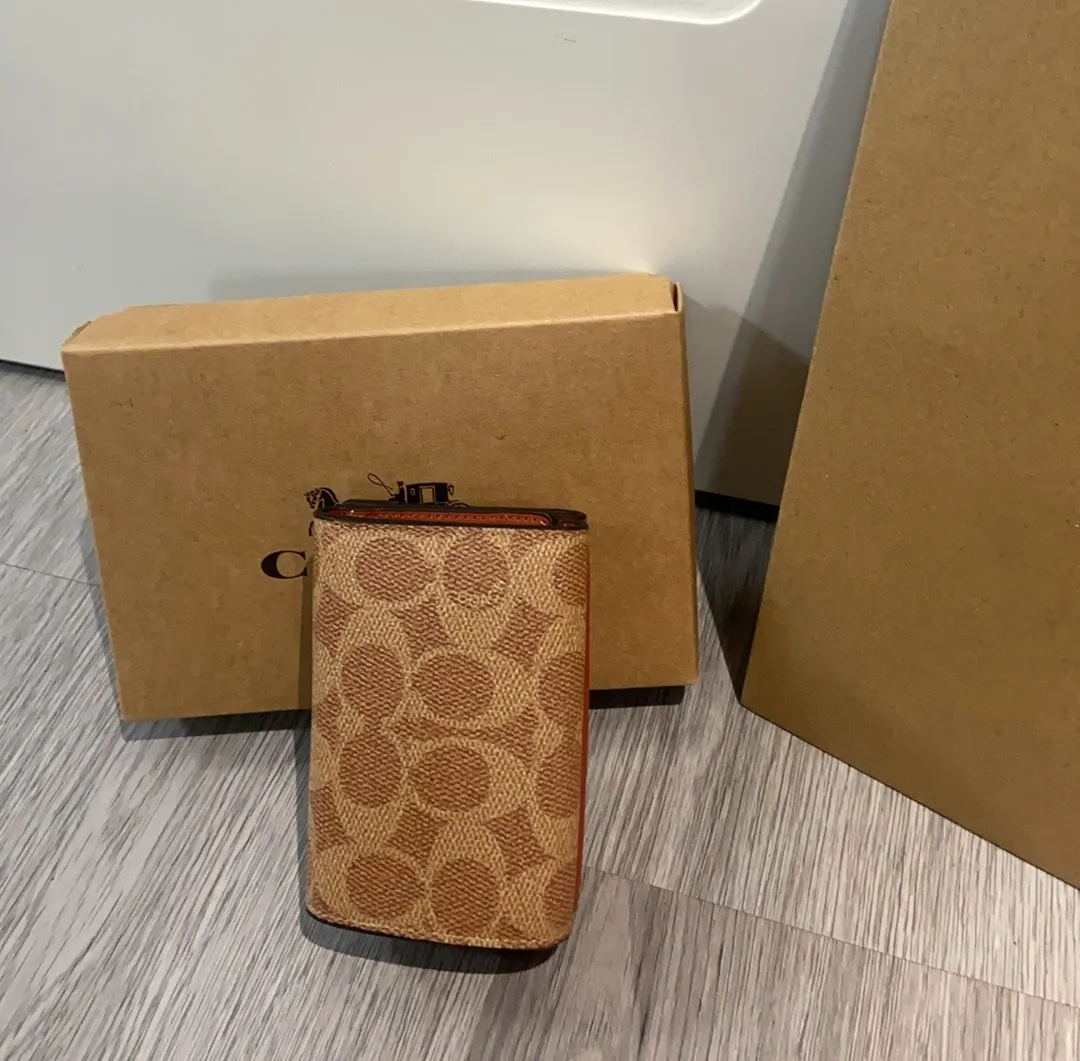 All Categories Coach Wallet (COACH) Coach CM438