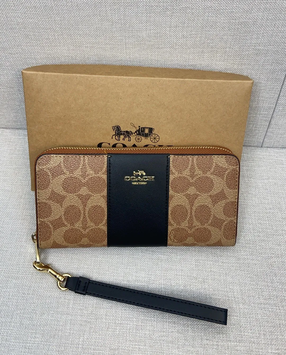 All Categories Coach Wallet (COACH) Coach CW947