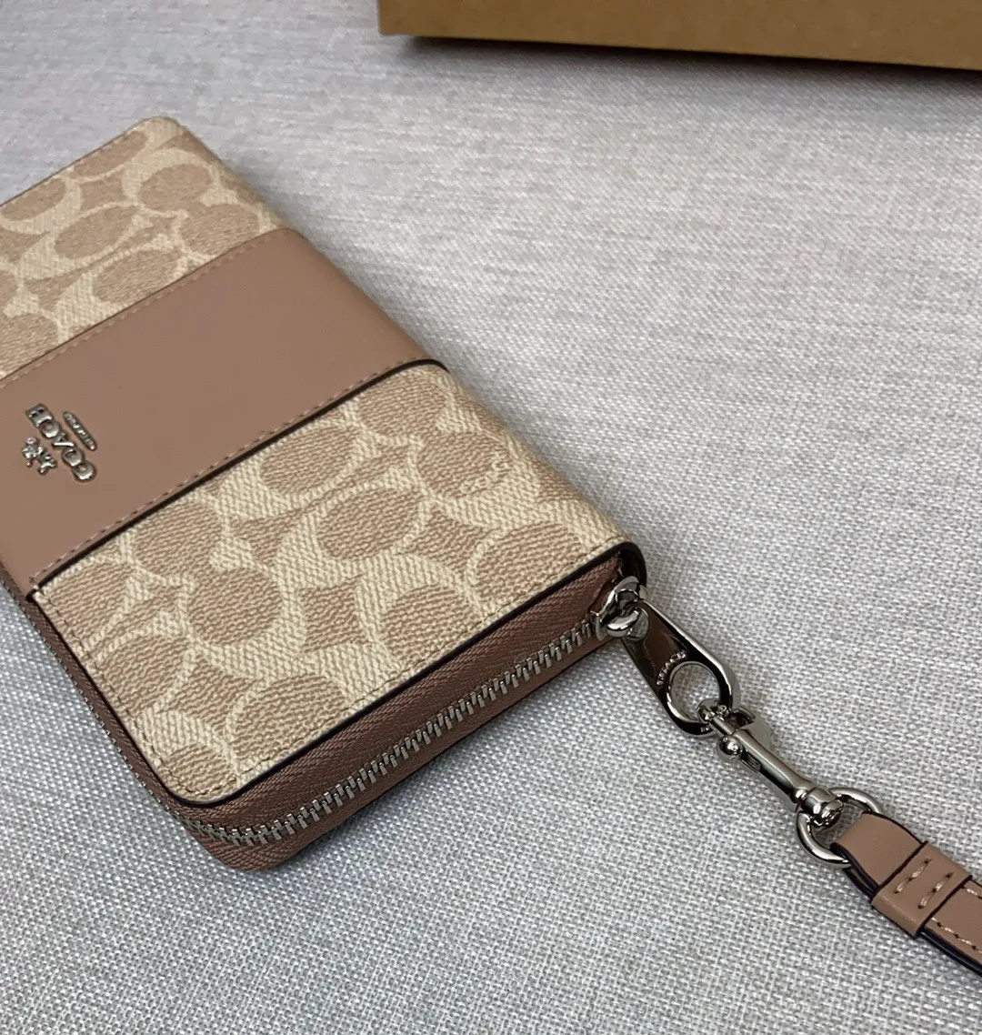 All Categories Coach Wallet (COACH) Coach CW947