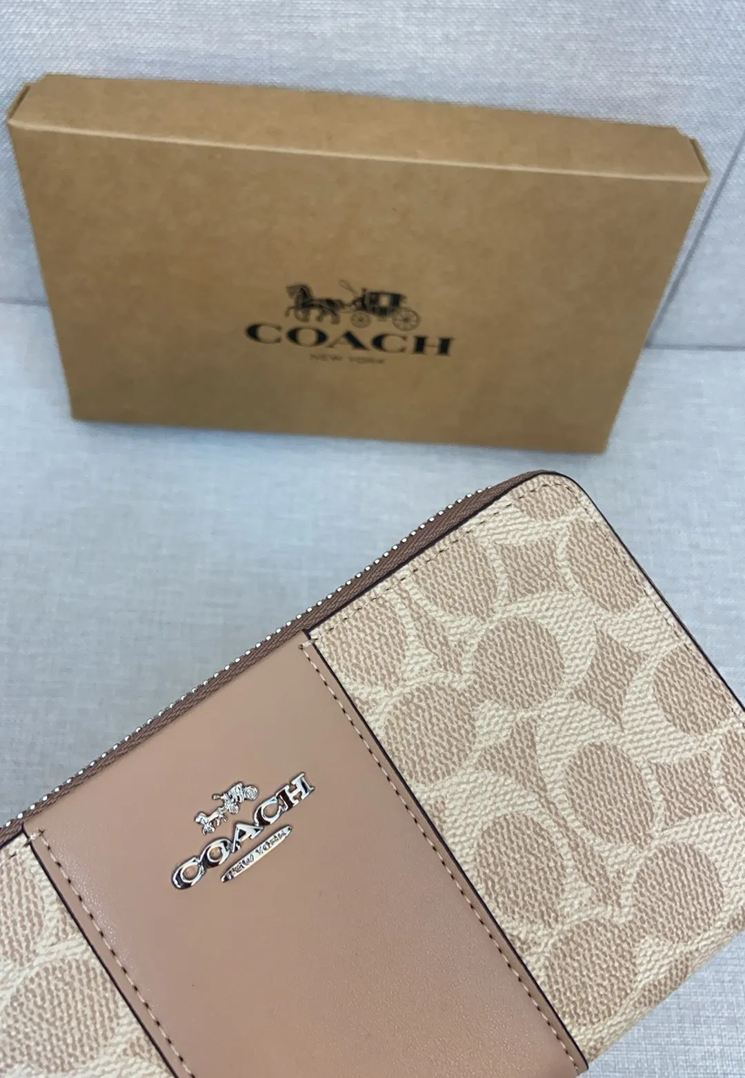 All Categories Coach Wallet (COACH) Coach CW947