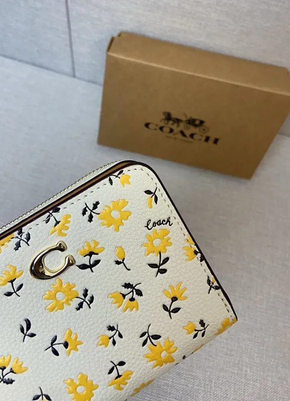 All Categories Coach Wallet (COACH) CI193