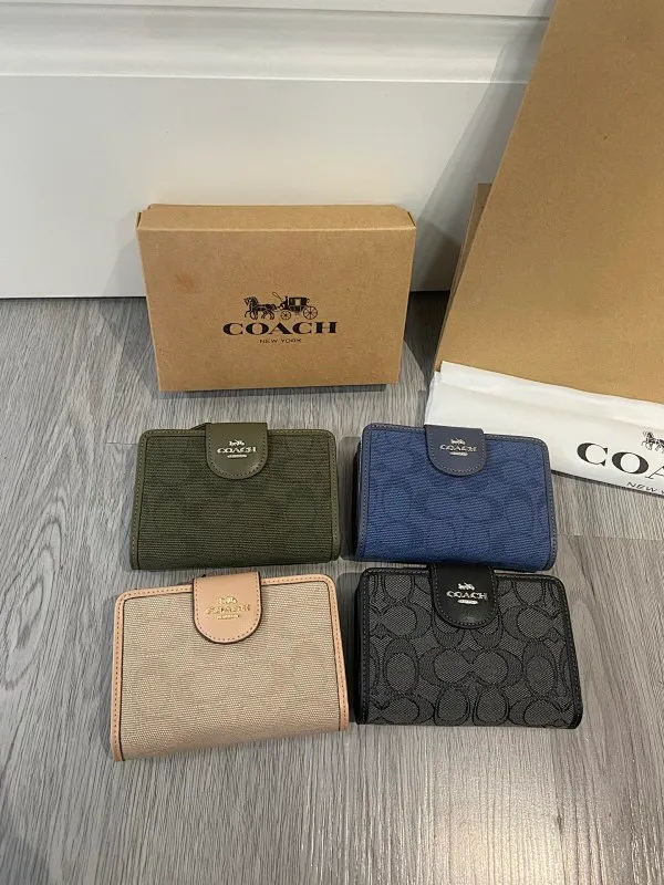 All Categories Coach Wallet (COACH) Coach CU402