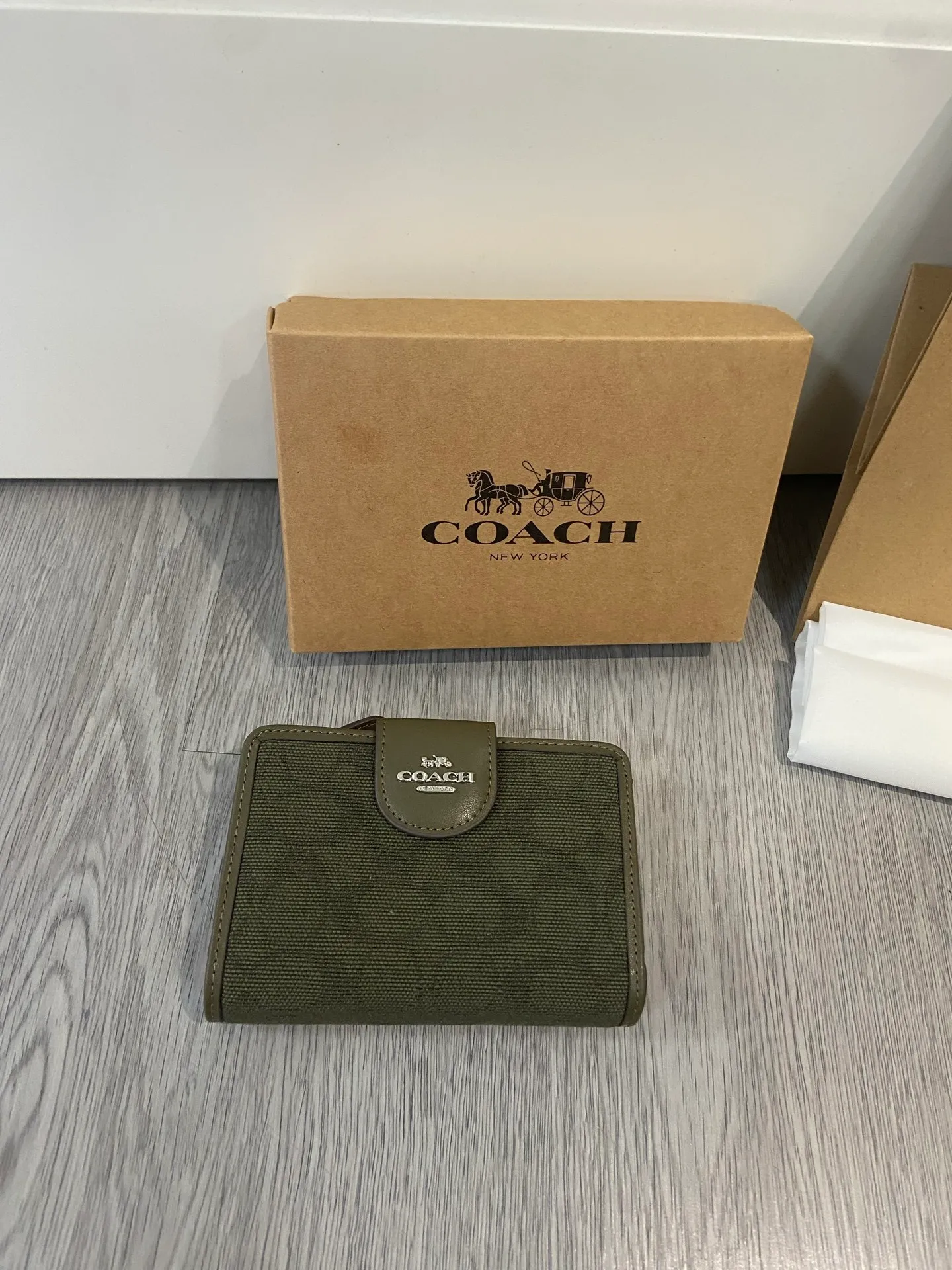 All Categories Coach Wallet (COACH) Coach CU402