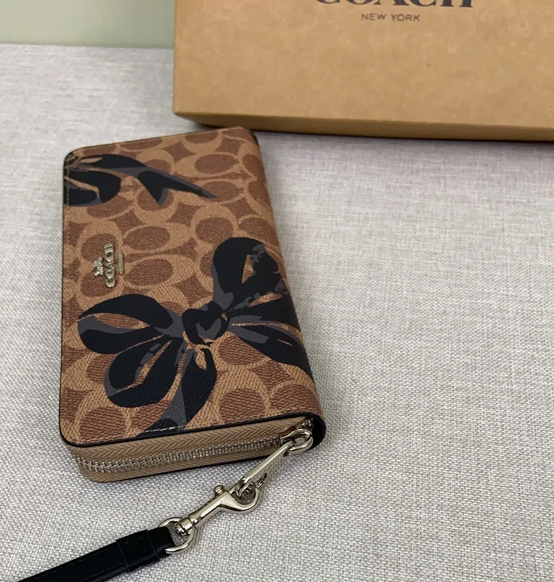 All Categories Coach Wallet (COACH) Coach CZ326