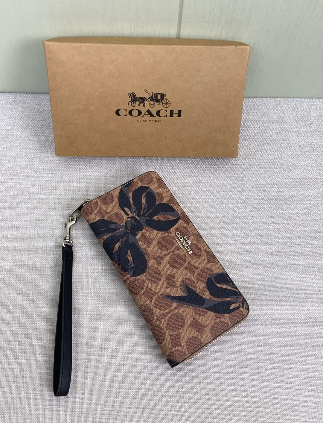 All Categories Coach Wallet (COACH) Coach CZ326