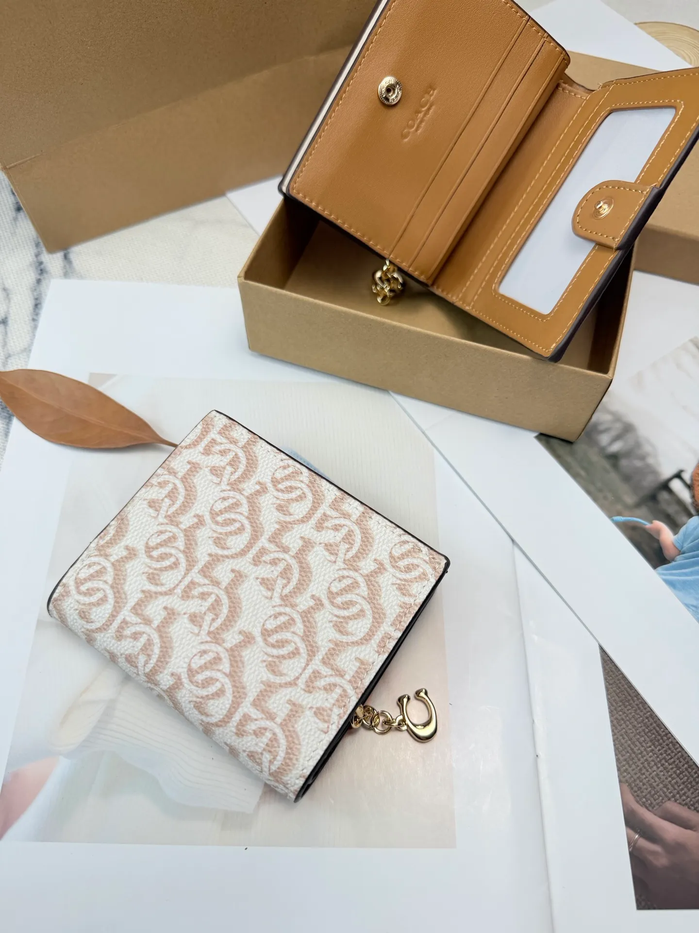 All Categories Coach Wallet (COACH) Coach CF522