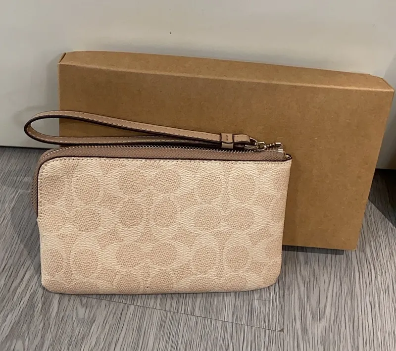 All Categories Coach Wallet (COACH) Coach CW854