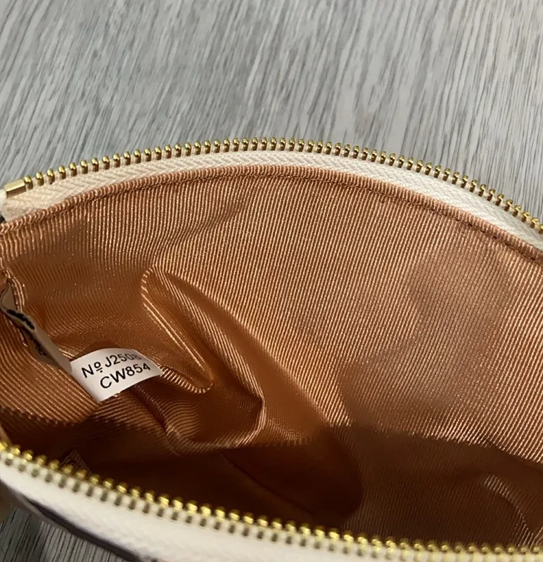 All Categories Coach Wallet (COACH) Coach CW854