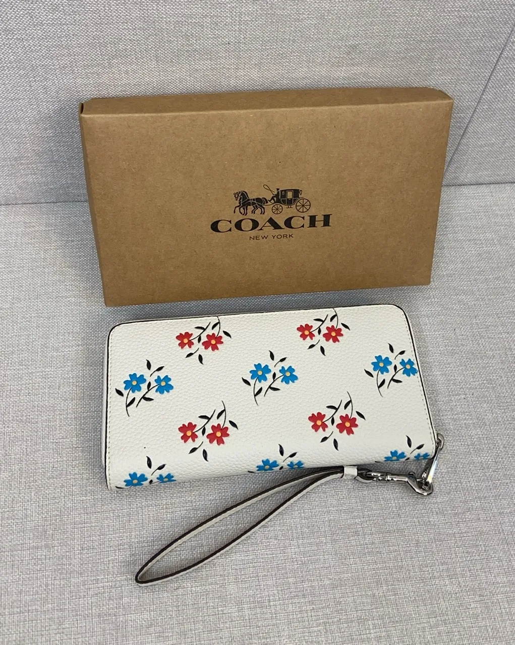 All Categories Coach Wallet (COACH) Coach CU381