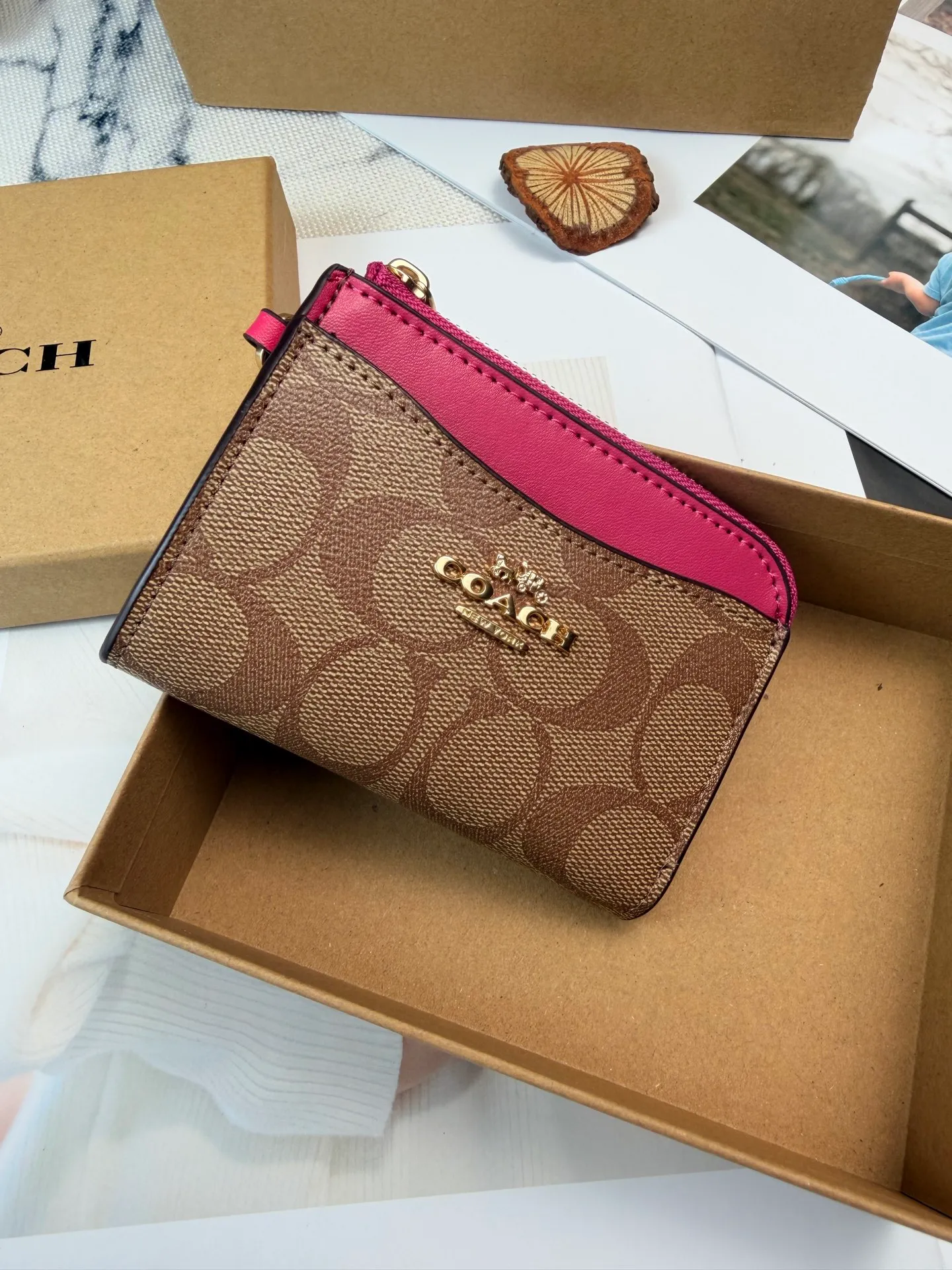 All Categories Coach Wallet (COACH) Coach C8275