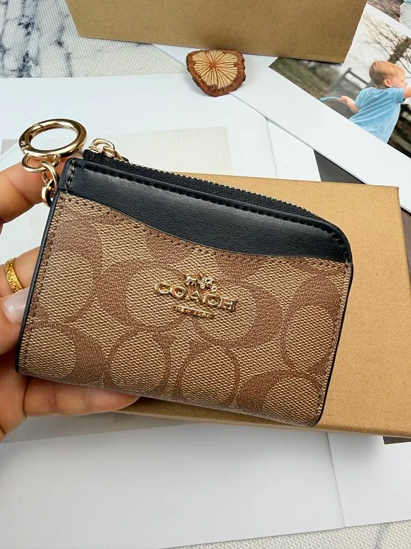 All Categories Coach Wallet (COACH) Coach C8275