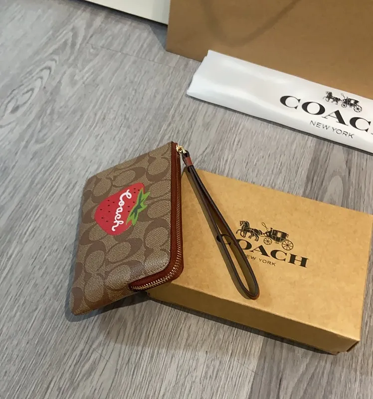 All Categories Coach Wallet (COACH) Coach CN033