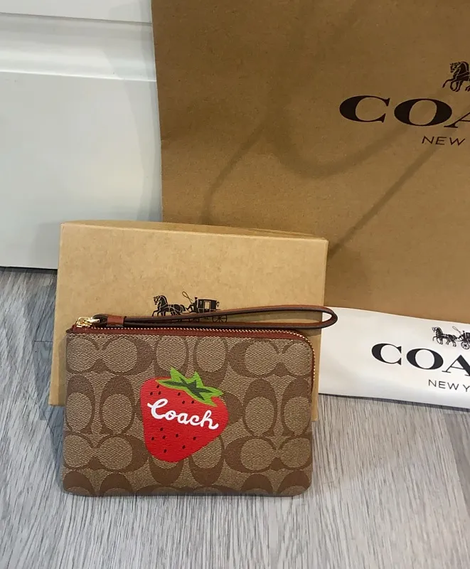 All Categories Coach Wallet (COACH) Coach CN033