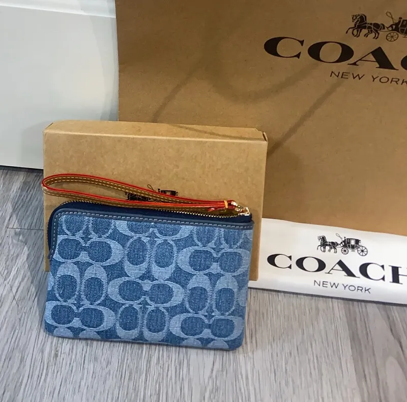 All Categories Coach Wallet (COACH) Coach CN033
