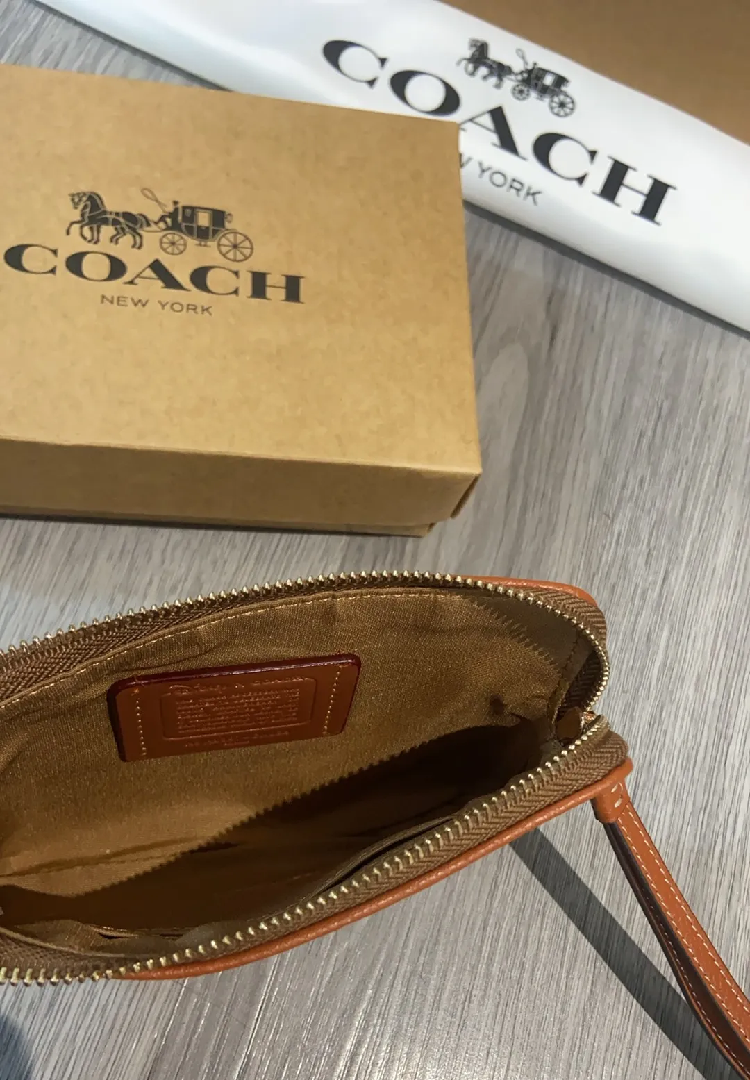 All Categories Coach Wallet (COACH) Coach CN033
