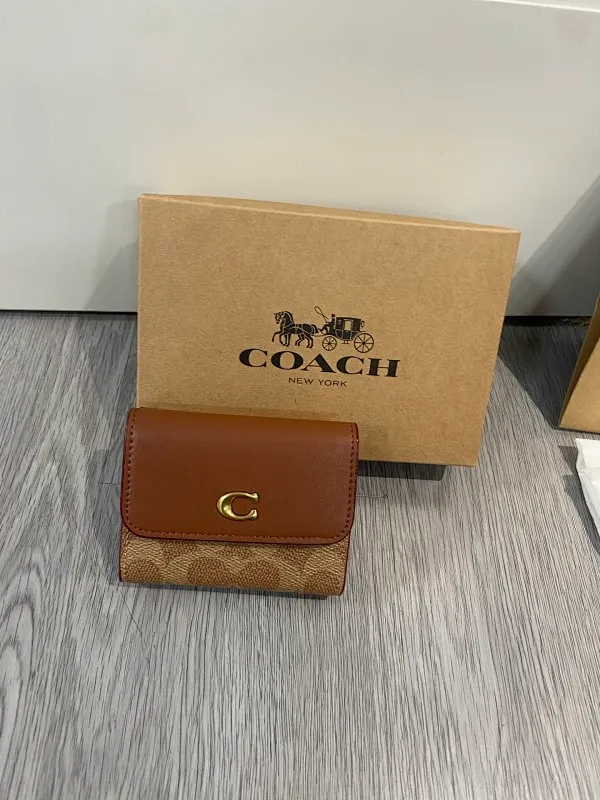 All Categories Coach Wallet (COACH) Coach CZ111