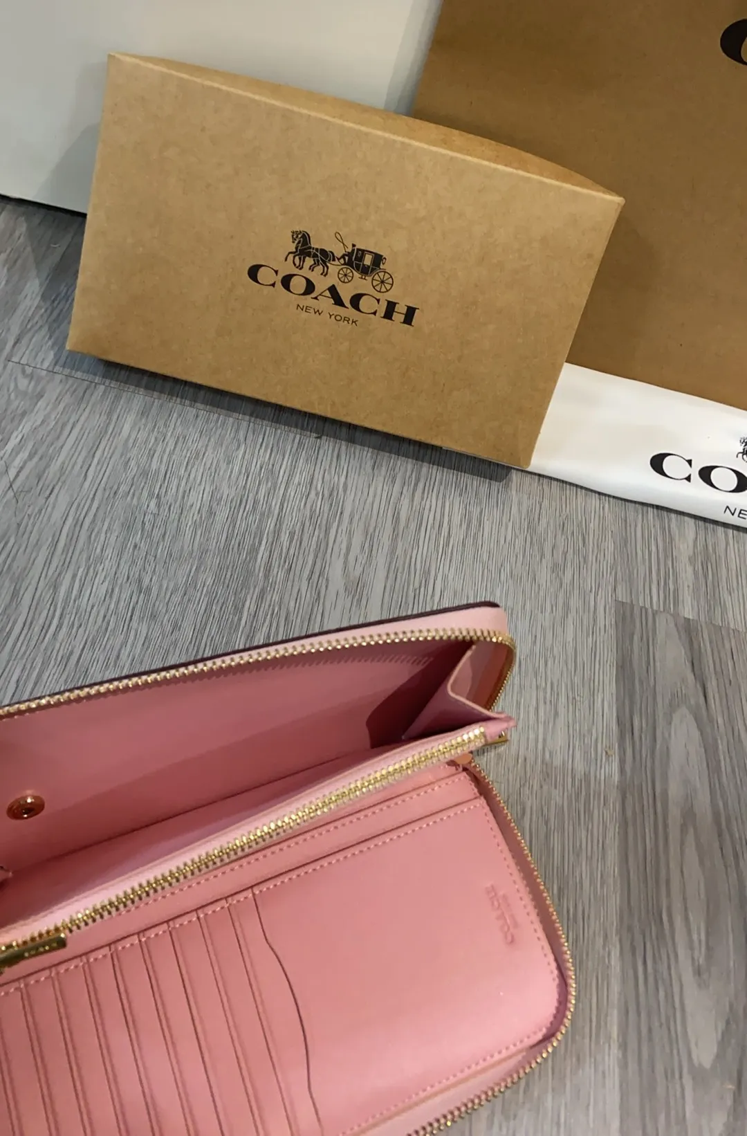 All Categories Coach Wallet (COACH) Coach CBZ98