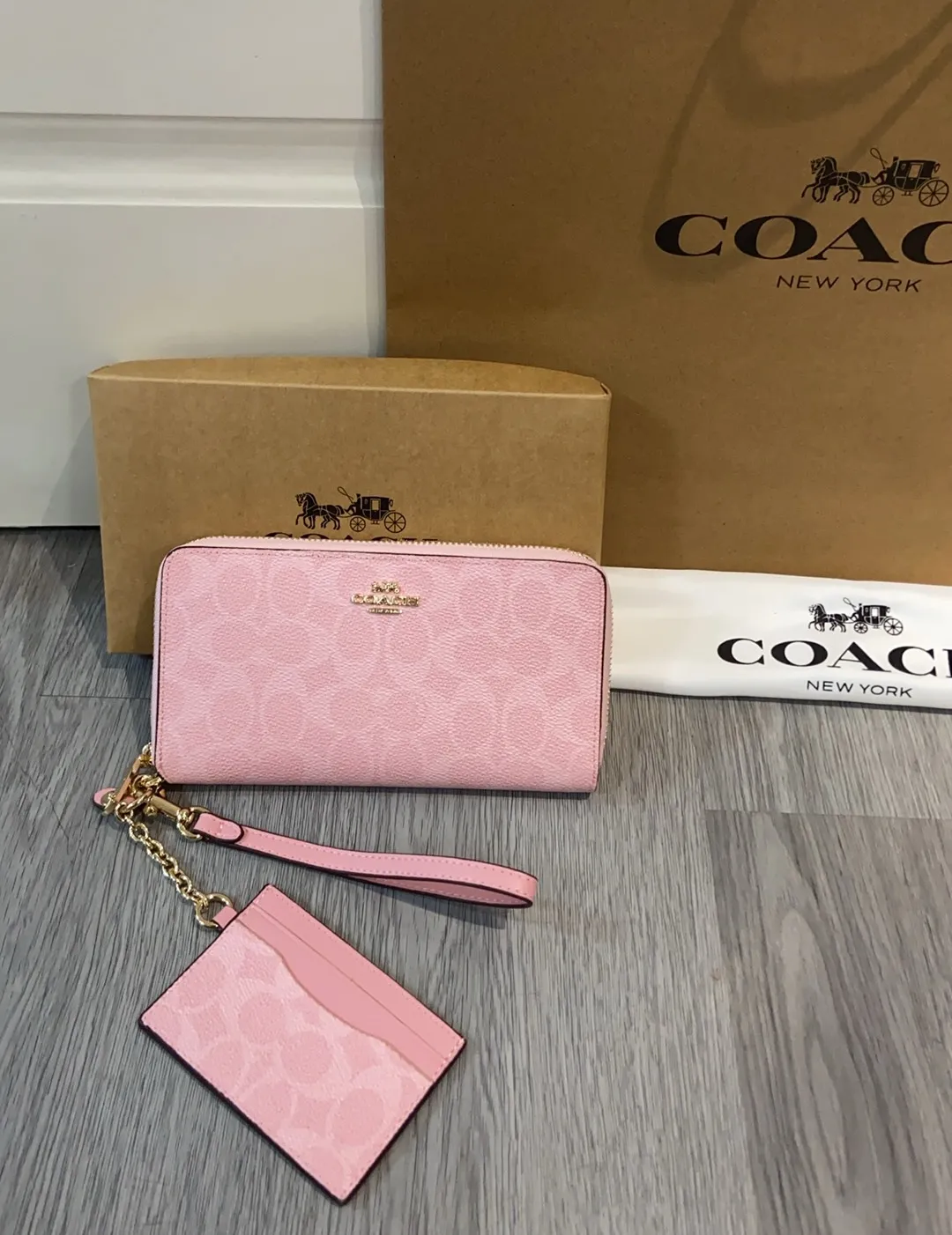 All Categories Coach Wallet (COACH) Coach CBZ98
