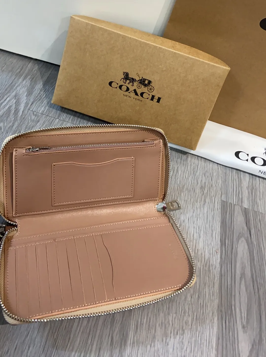 All Categories Coach Wallet (COACH) Coach CBZ98