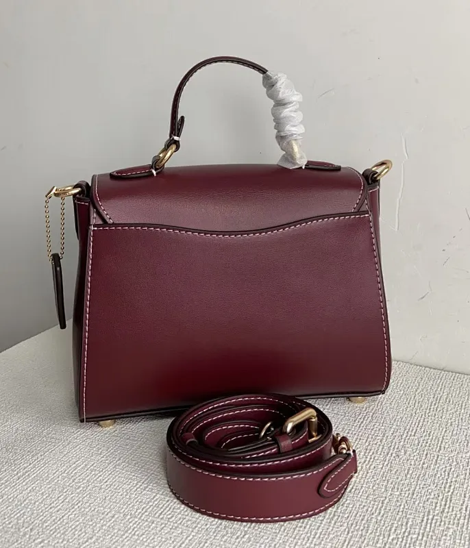 All Categories Official Website "Brand Women's Bags" Women's Bags 💙 COACH 2023 latest COACH crossbody bag