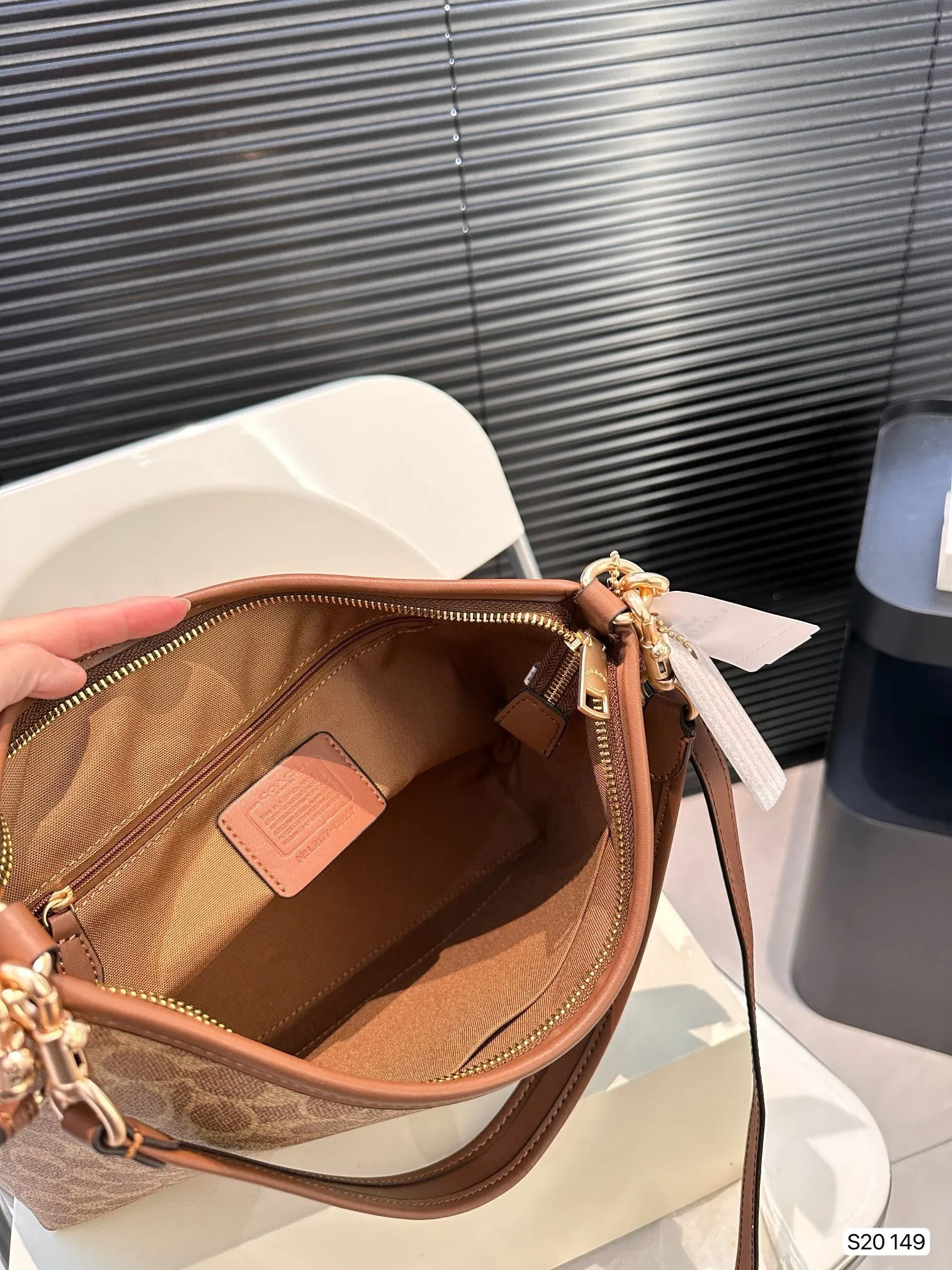 All Categories Official Website "Brand Women's Bags" Women's Bags 💙 COACH 2024 Official Website New COACH Crossbody Bag