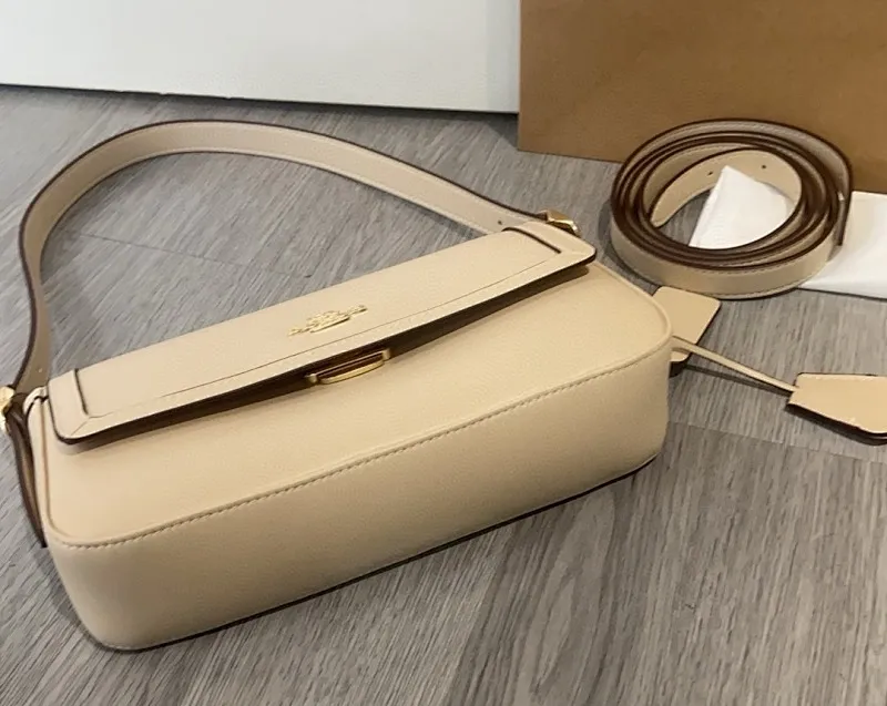 All Categories Coach Women's Bags (COACH) Coach CCV63