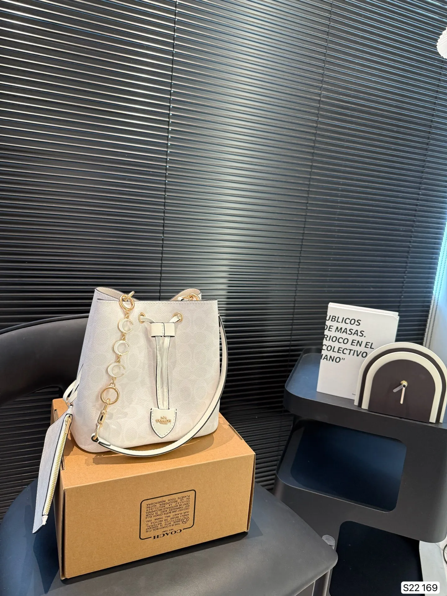 All Categories Official Website "Brand Women's Bags" Women's Bags 💙 COACH 2025 New COACH Crossbody Bag