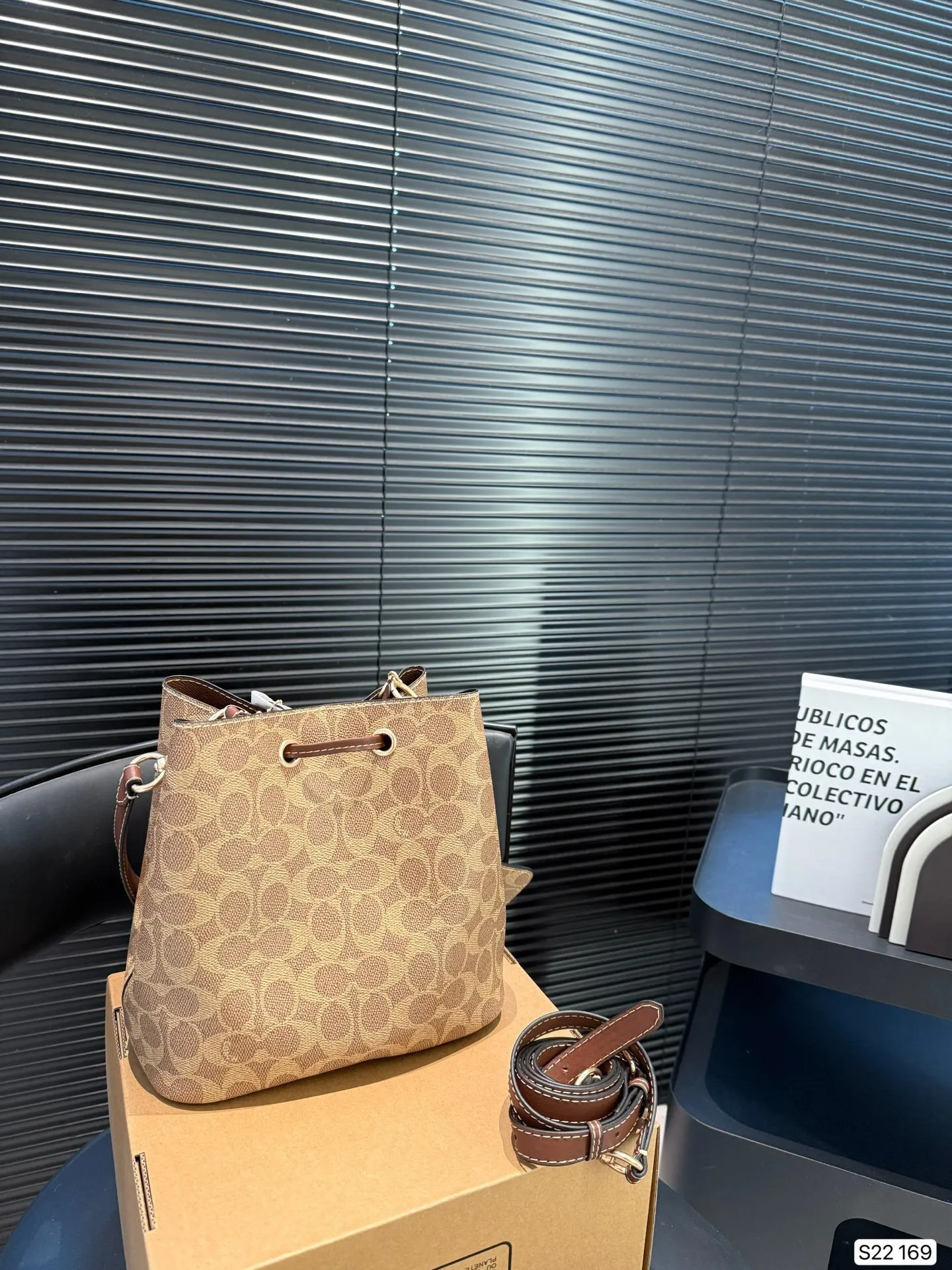 All Categories Official Website "Brand Women's Bags" Women's Bags 💙 COACH 2025 New COACH Crossbody Bag