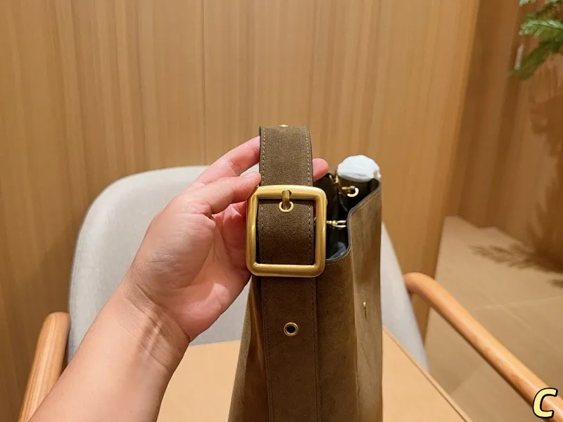 All Categories Official Website "Brand Women's Bags" Women's Bags 💙 COACH 2025 New COACH Bucket Bag