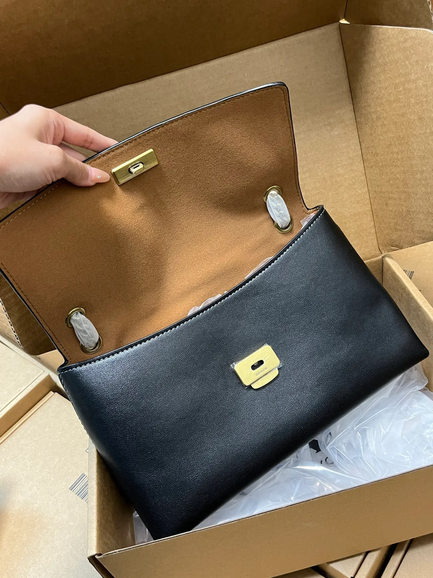 All Categories Official Website "Brand Women's Bags" Women's Bags 💙 COACH 2026 New COACH Underarm Bag