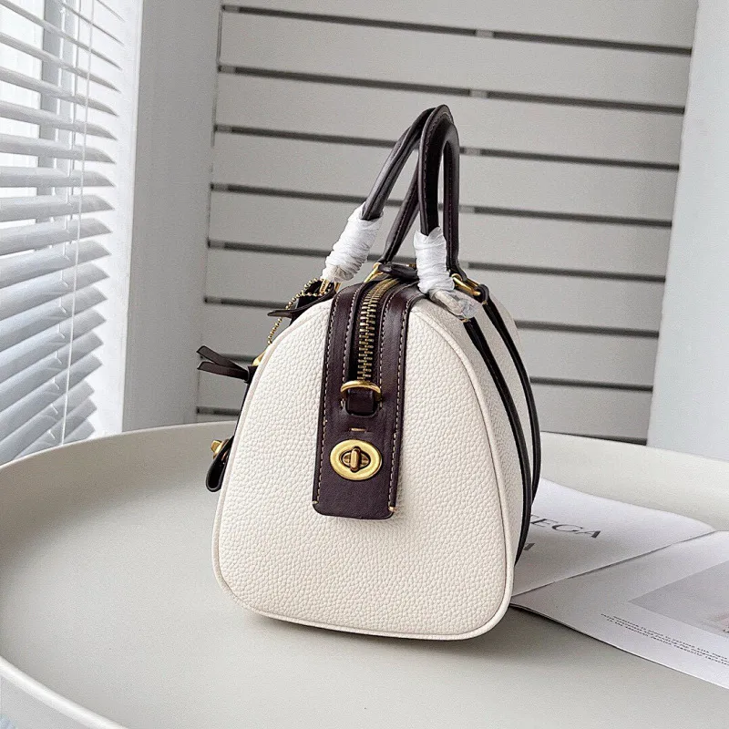 All Categories Coach Women's Bags (COACH) Coach 8530