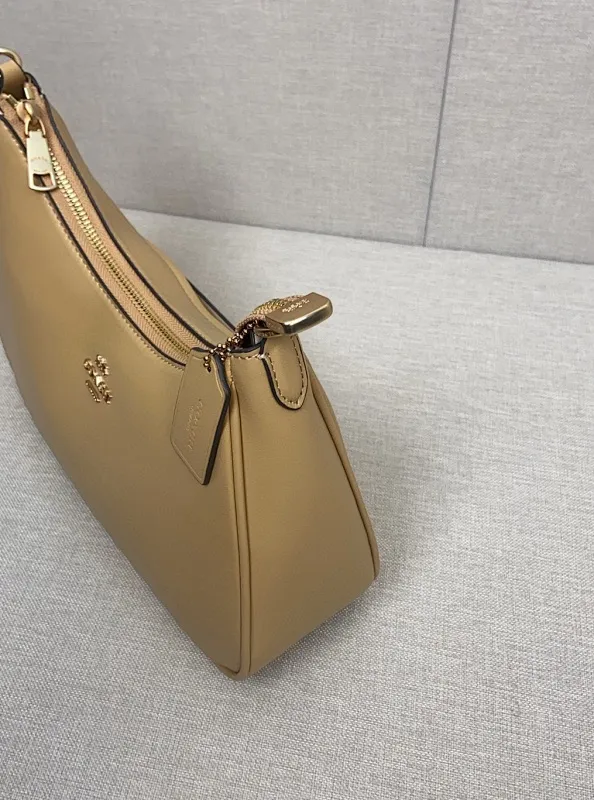 All Categories Coach Women's Bags (COACH) Coach COACH8