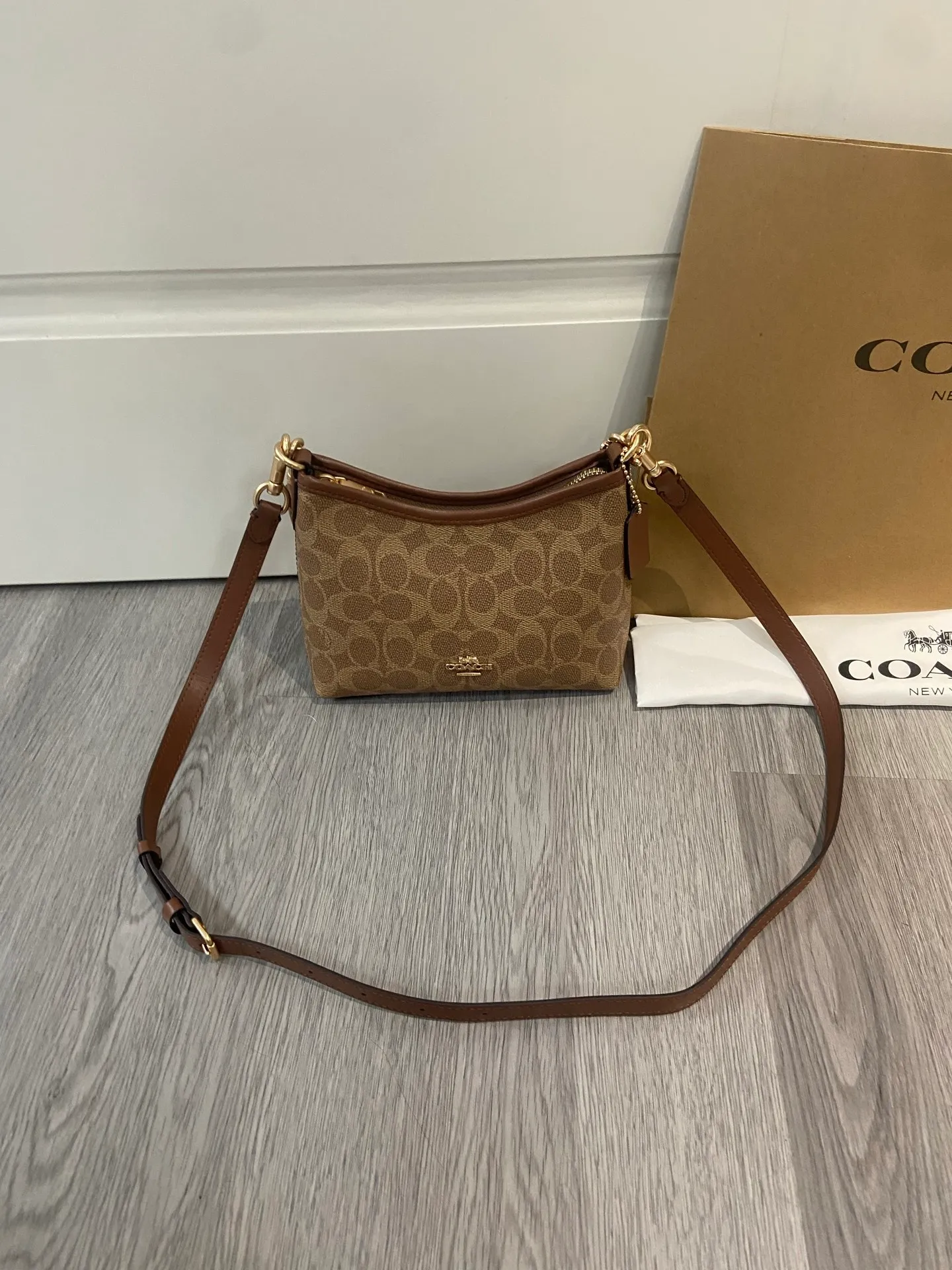 All Categories Coach Women's Bags (COACH) Coach CBH15