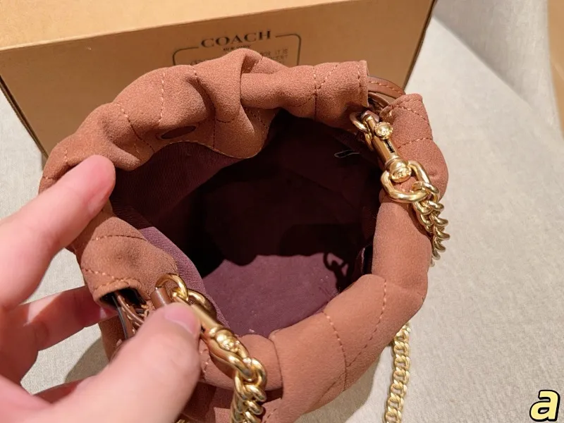 All Categories Official Website "Brand Women's Bags" Women's Bags 💙 COACH 2025 New COACH Crossbody Bag